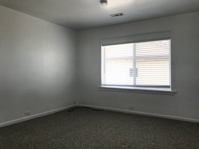 Building Photo - 771-781 S Coleman St