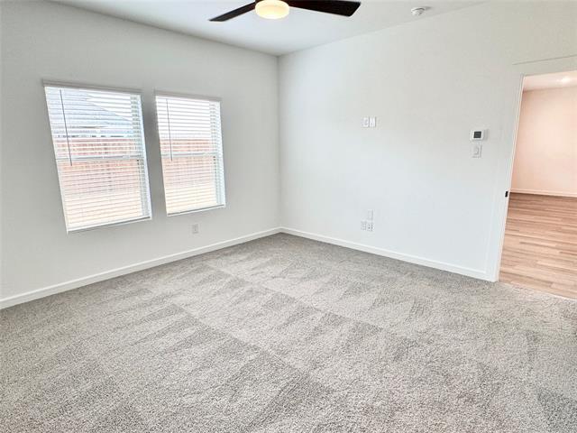 Building Photo - 535 Meadowlark Dr