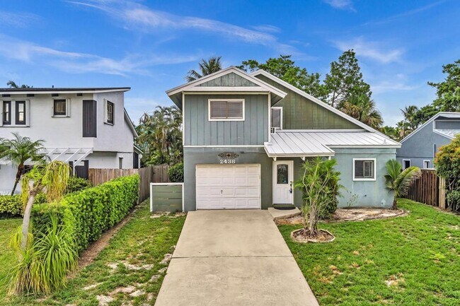 Building Photo - Beautiful 3 bedroom 2 bathroom Home in heart of  Delray Beach