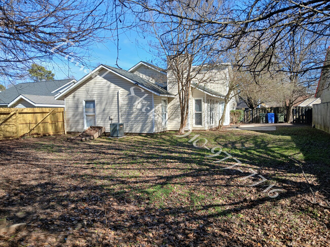 Building Photo - 528 Hickorywood Dr