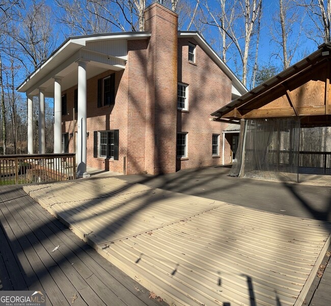 Building Photo - 1685 GA-54