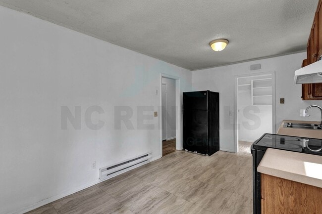 Building Photo - 1200 Blackmoor Rd