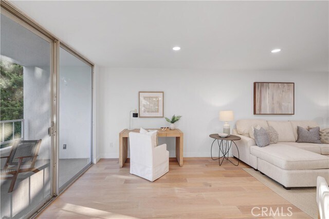 Building Photo - 32735 Seagate Dr