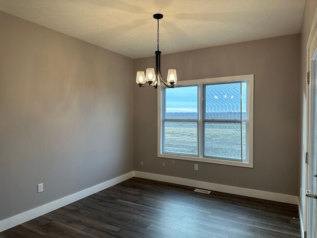 Building Photo - 4609 Castle Pines Dr