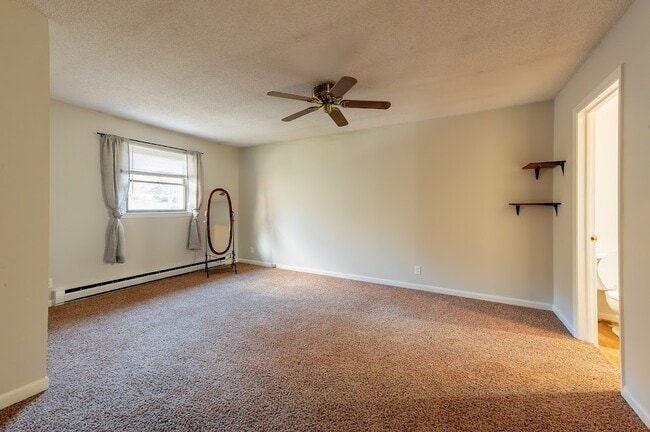 Building Photo - 112 Wickham Square