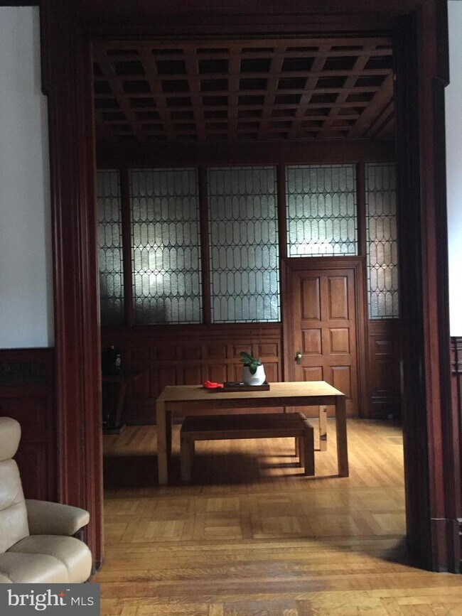 Building Photo - 2101 Spruce St