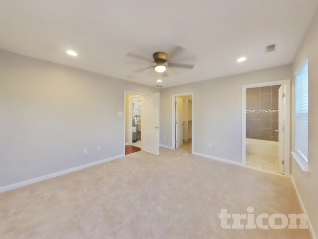 Building Photo - 39 Timber Ln