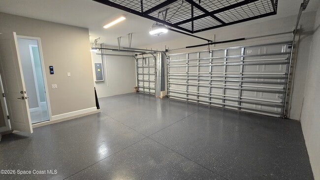 Building Photo - 8416 Lyside Dr