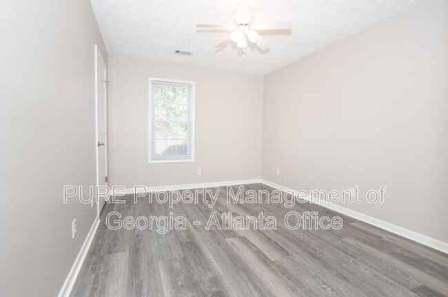 Building Photo - 3107 Waterford Ct