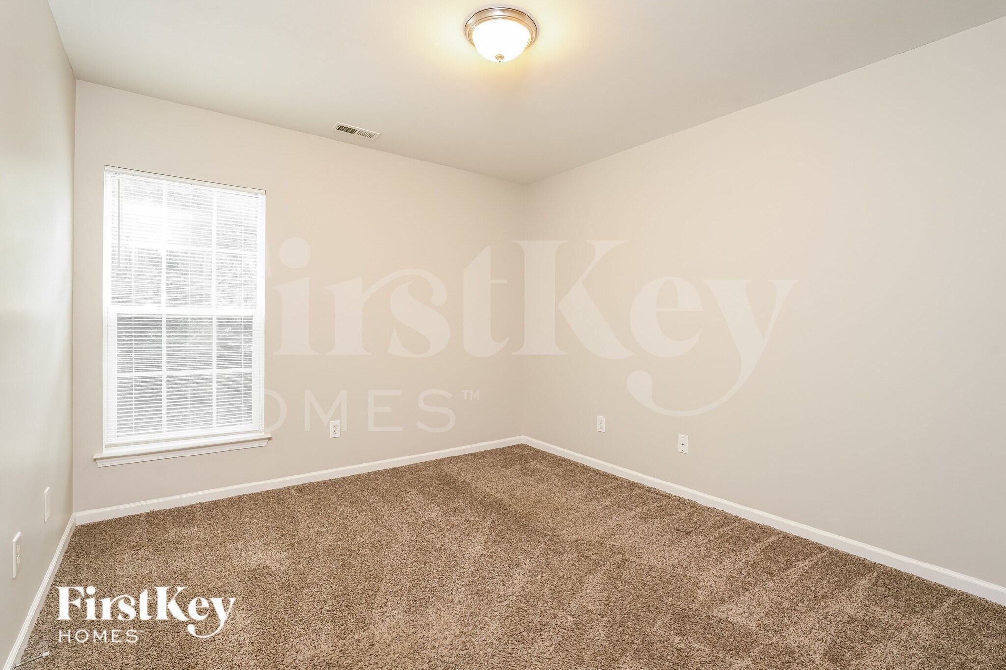 Building Photo - 3760 Thornaby Cir