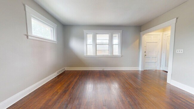 Building Photo - 3001 Denison Ave