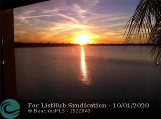 Primary Photo - 110 Lake Emerald Dr