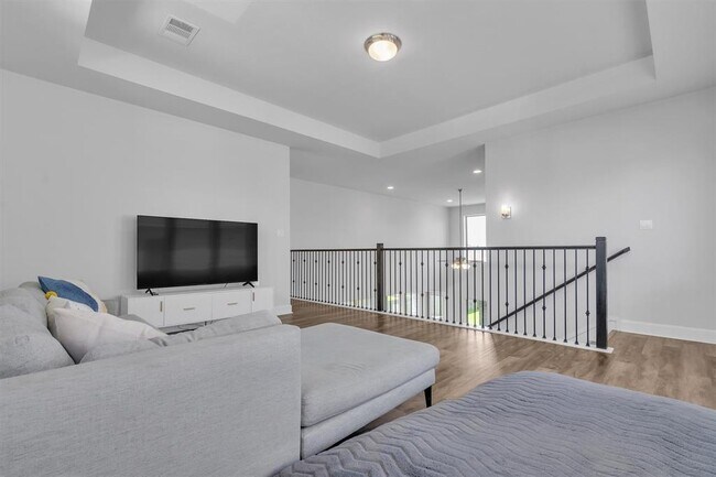 Building Photo - 113 Lenera Dr