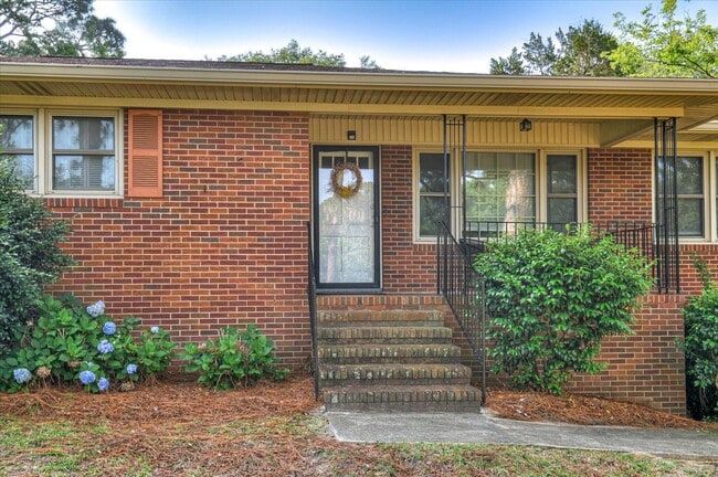 Building Photo - 1004 Edisto Ave
