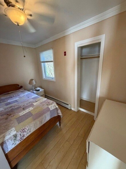 Building Photo - 280 Bonnet Point Rd