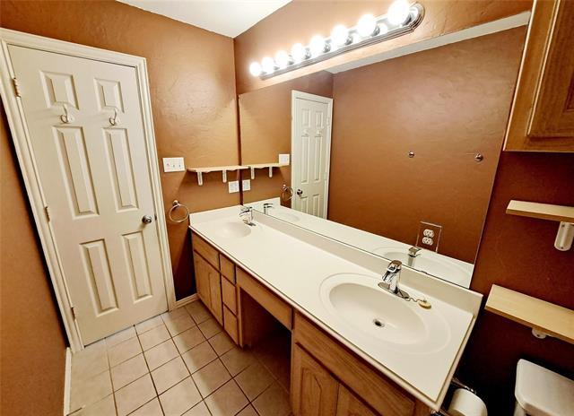 Building Photo - 9113 Trail Wood Dr