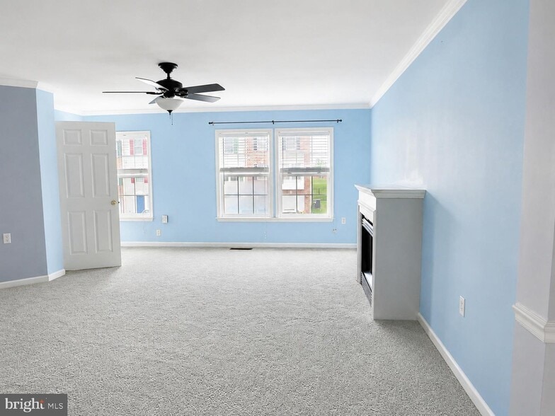 Building Photo - 46 Desert Rose Way