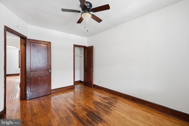 Building Photo - 4026 9th St NE