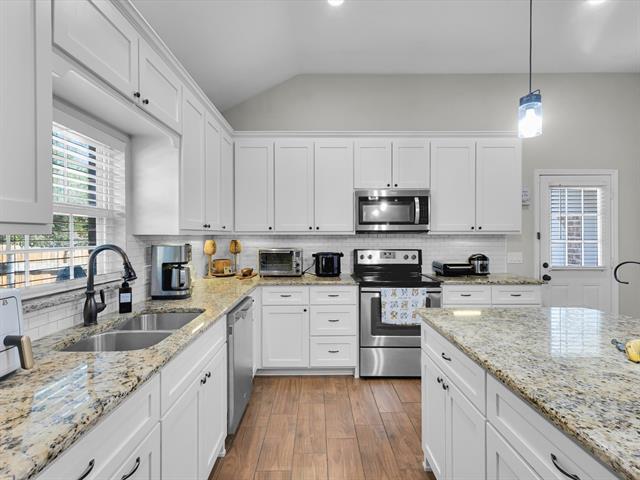 Building Photo - 10149 Lone Eagle Dr