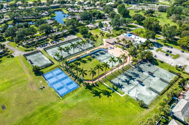 Building Photo - 13334 Polo Club Rd