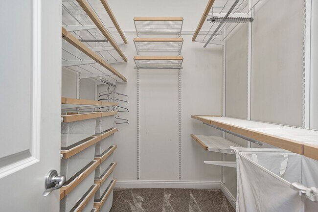 Building Photo - Indianapolis Athletic Club Condo