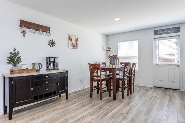 Building Photo - 2023 built Sweet Home! 4bd & 3 bth