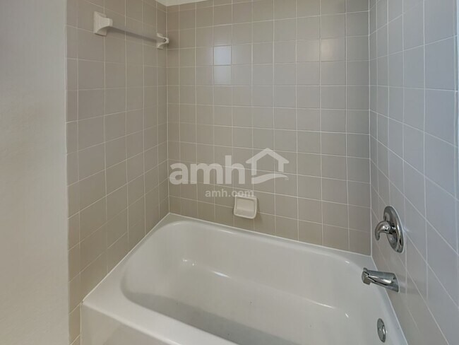 Building Photo - 3102 Orange Grove Ct