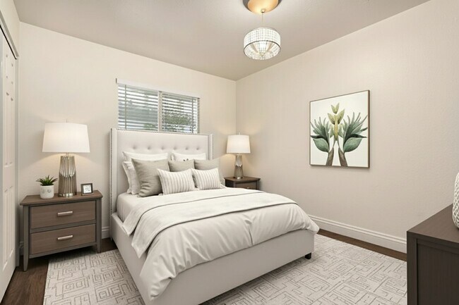 Building Photo - 1318 E Culver St