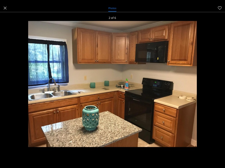 Building Photo - 1433 M.L.K. Jr Dr