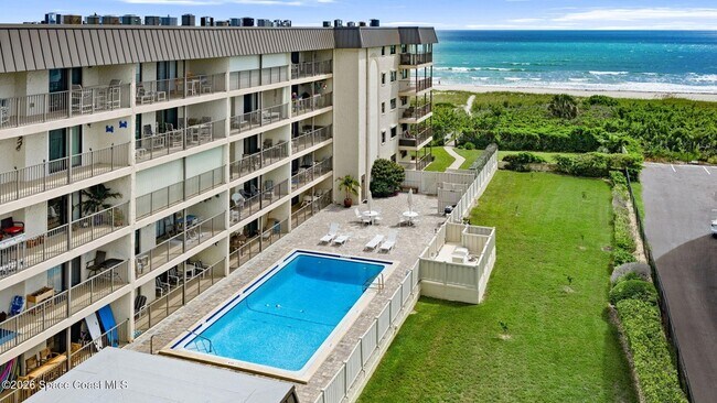 Building Photo - 4105 Ocean Beach Blvd