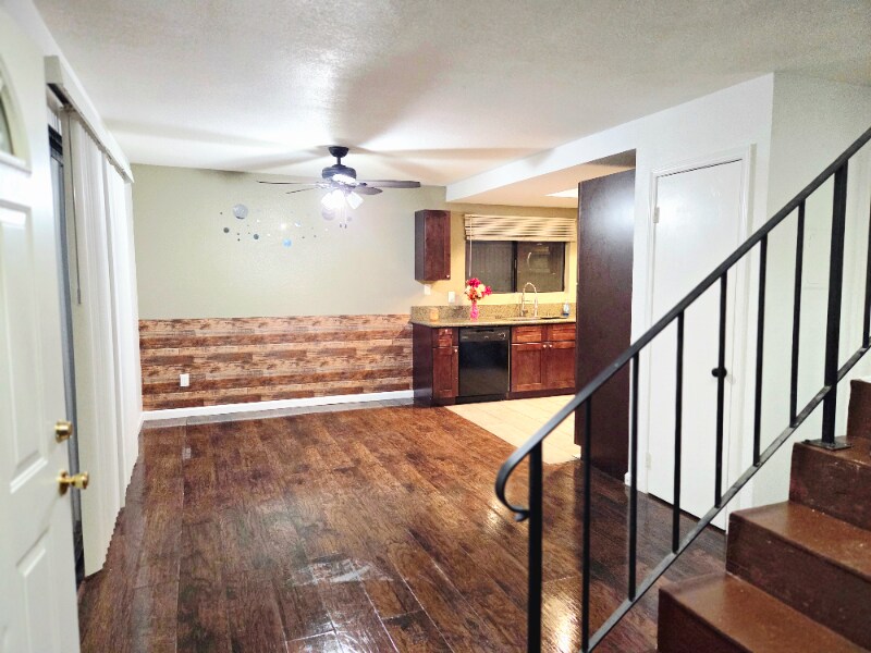 Building Photo - 514 Coronado Ave