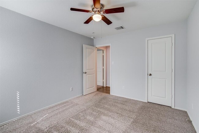Building Photo - 3352 Lauren Nicole Ln