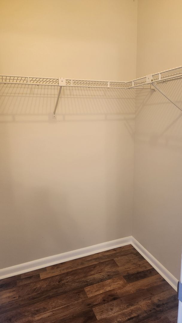 Building Photo - 3530 Forest Branch Dr