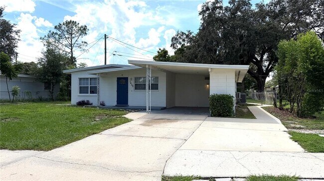 Building Photo - 1425 Hester Dr