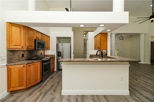 Building Photo - 311 31st St NW