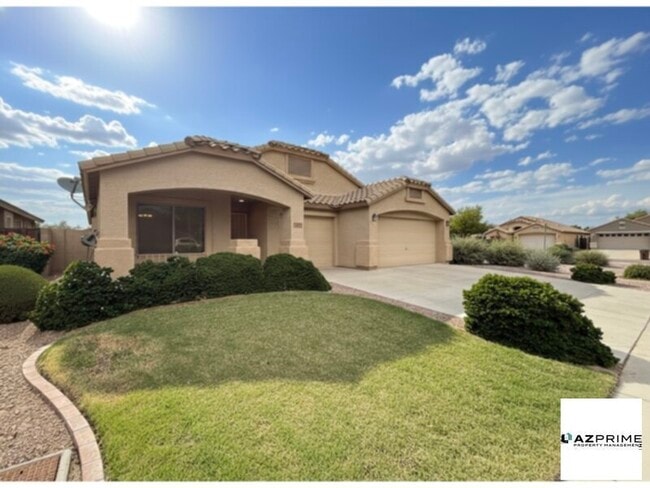 Primary Photo - Exquisite 4/2 San Tan Valley Home - Style,...