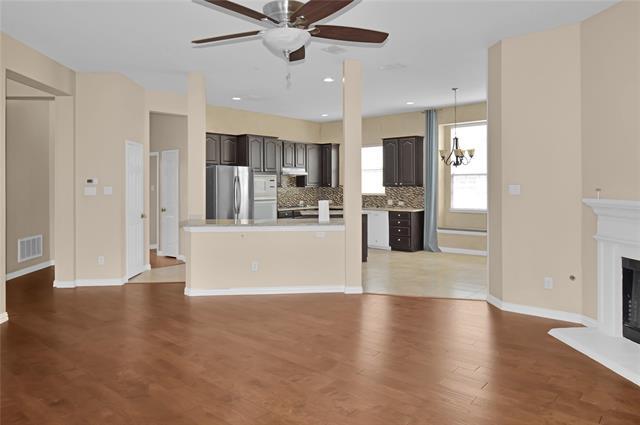 Building Photo - 2704 Oakland Hills Dr