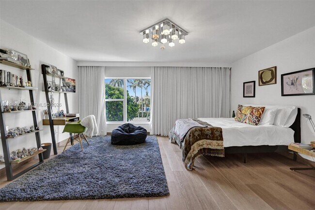 Building Photo - 286 Bal Bay Dr