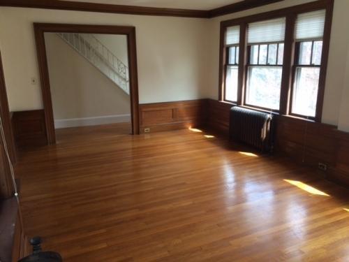 Building Photo - 3 bedroom in Newton Center MA