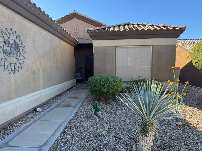 Building Photo - 3 BR Furnished w/Utilities-Vacation Rental- Laughlin Ranch