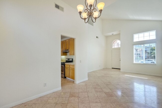 Building Photo - Recently Renovated 2-story home!