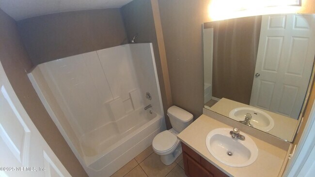 Building Photo - 229 Mahogany Bay Dr