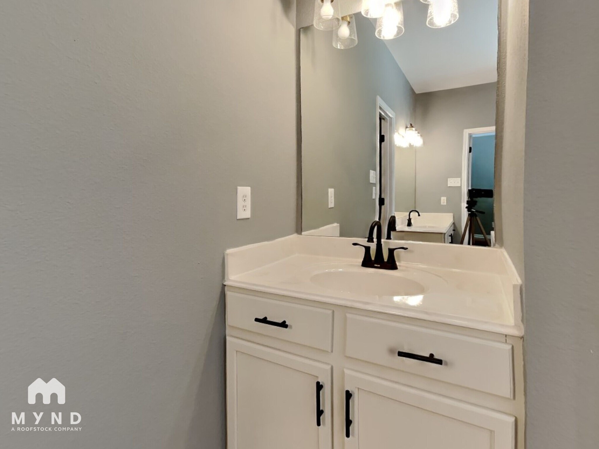 Building Photo - 8014 Winter Park