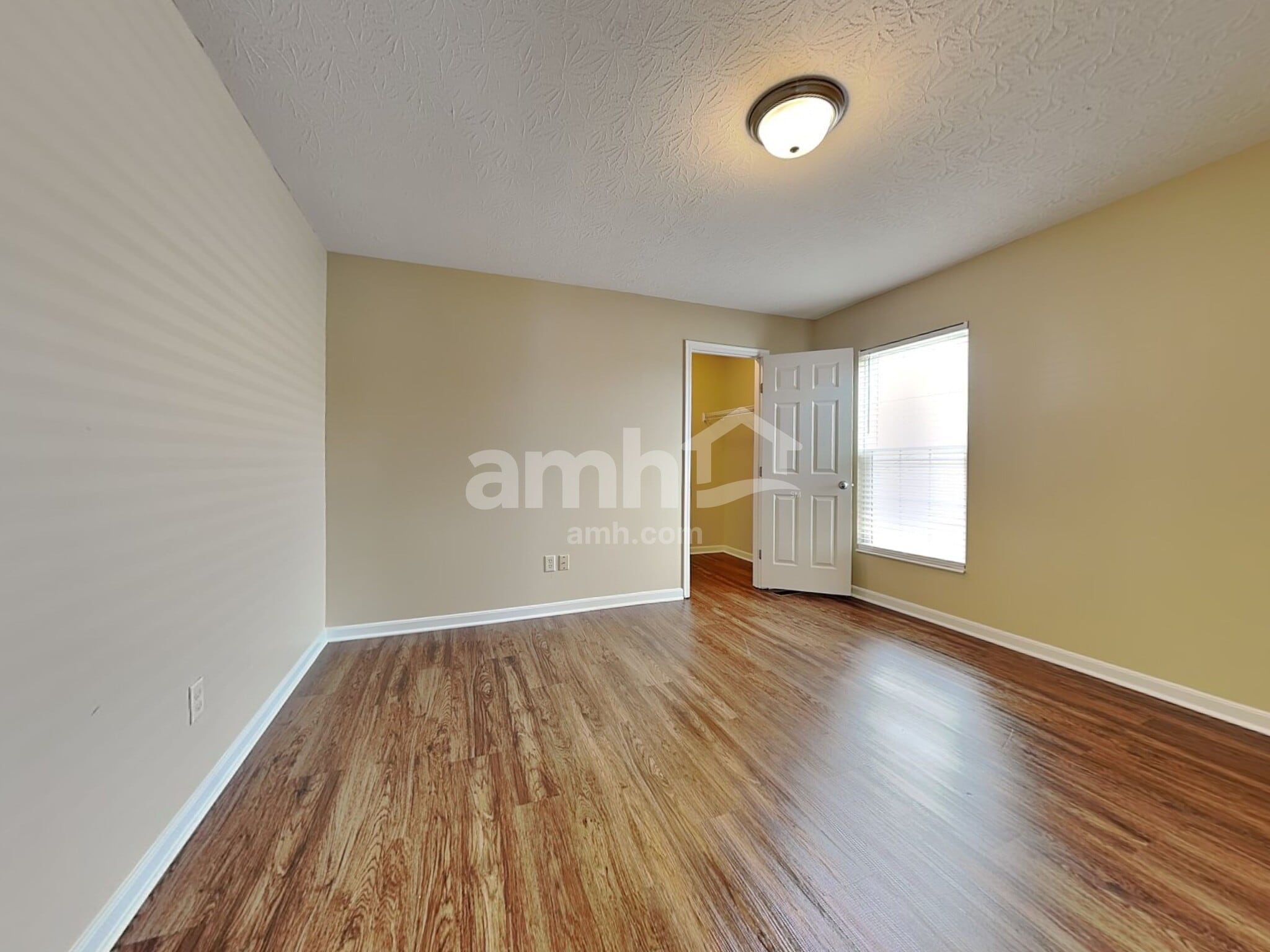 Building Photo - 1231 Edgebrook Ct