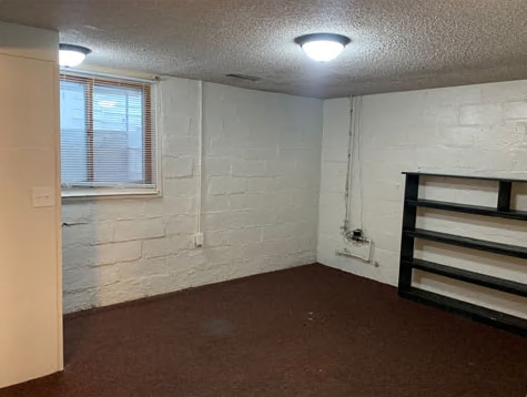 Building Photo - 614 1/2 N Gilbert St-