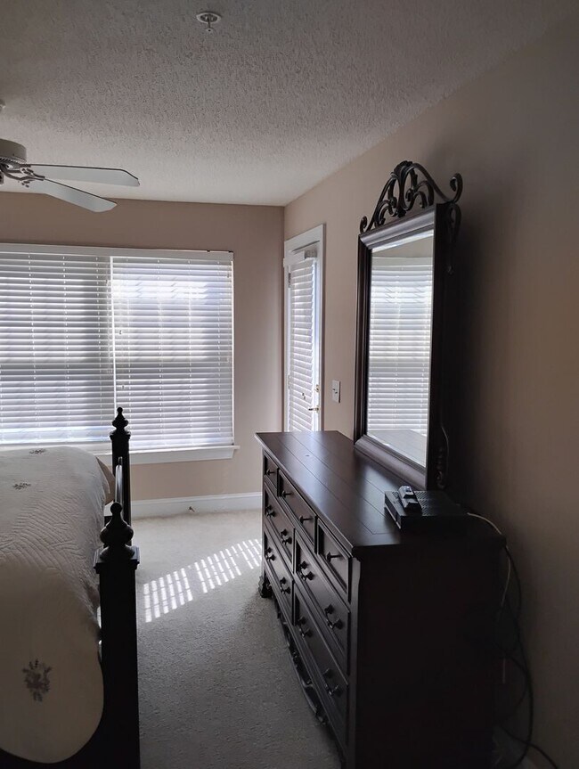 Building Photo - WOODMOOR DRIVE