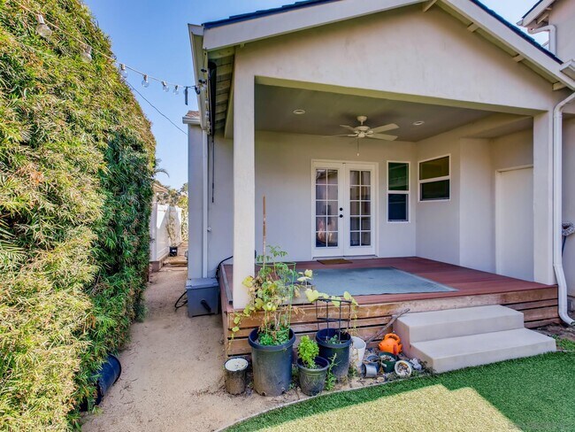 Building Photo - 4655 Castelar St