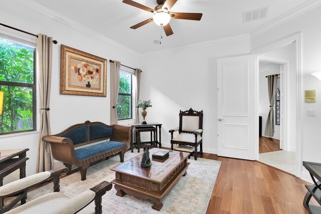 Building Photo - 10703 Versailles Blvd