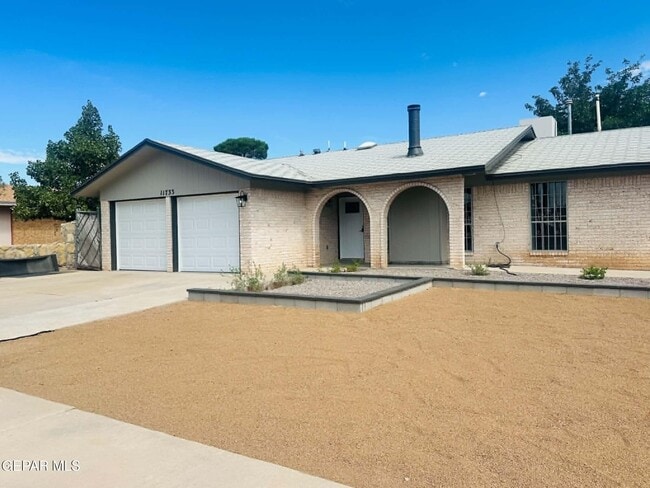 Building Photo - 11733 Lorri Dr
