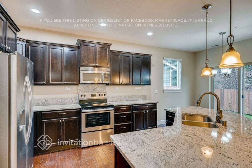 Building Photo - 18302 101st St E